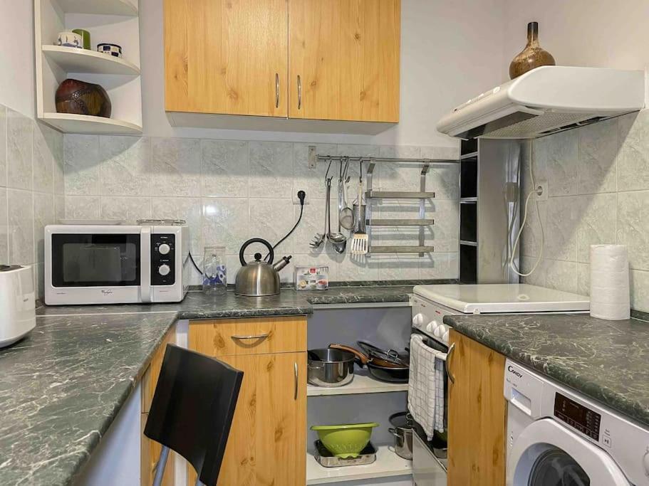 B15 Downtown Cosy Apartment Budapest Esterno foto